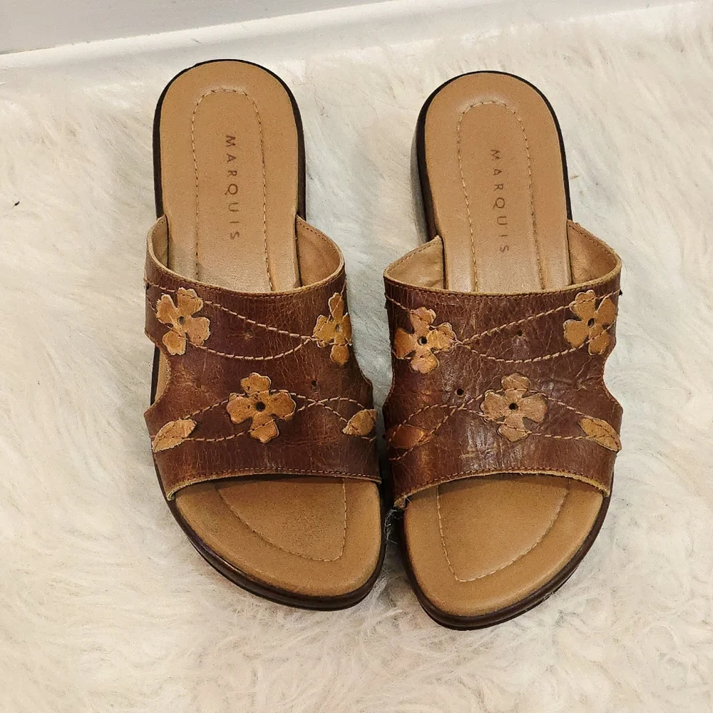 โจ 6 US Set of 5 Pairs of Women's Shoes โ Comfort, Style & Unique Details Ideal - Picture 6 of 16